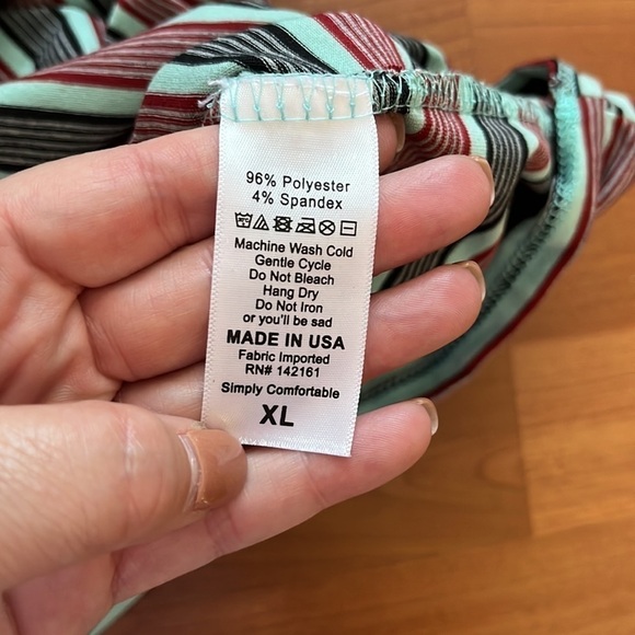 LulaRoe women’s striped Gigi short sleeve T-shirt Size XL - Picture 8 of 9